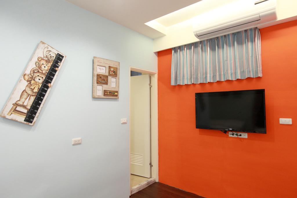 Bears Line B&B Train Station Hualien City Room photo