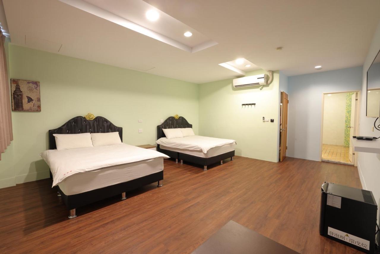 Bears Line B&B Train Station Hualien City Exterior photo